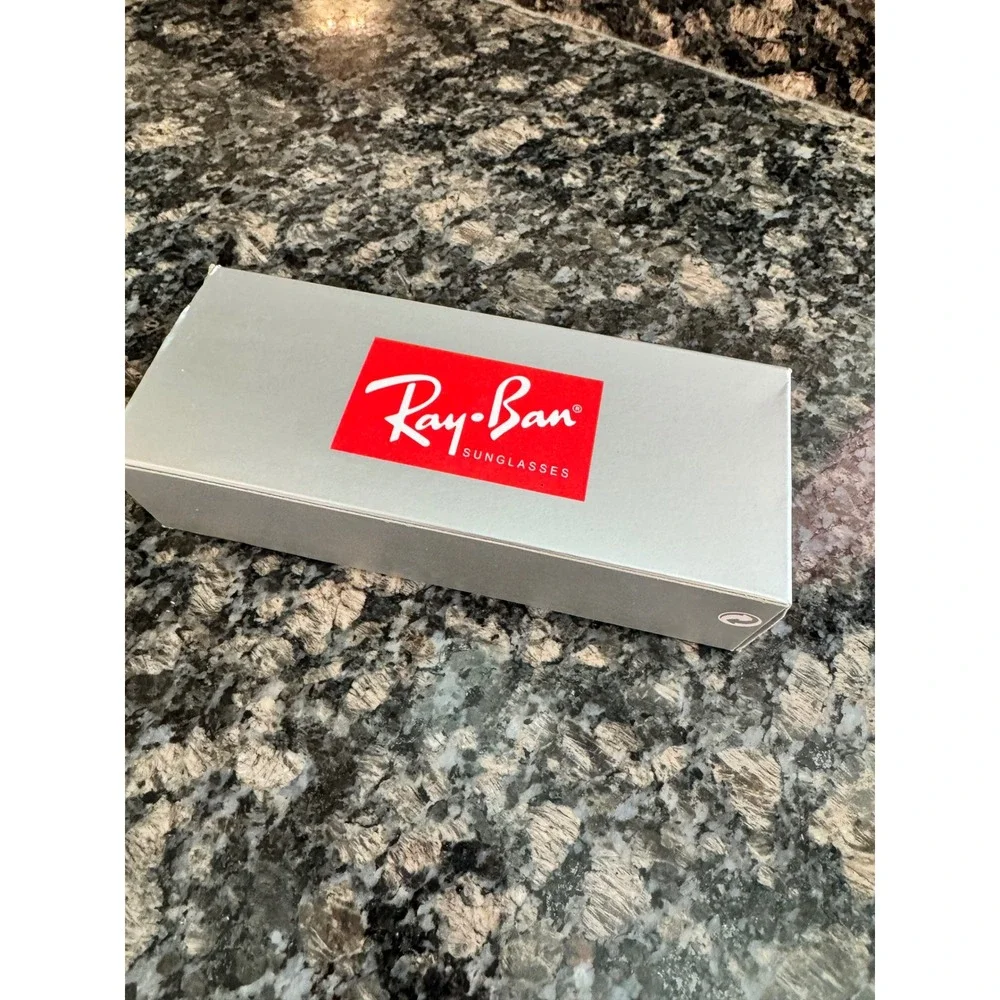 Ray-Ban‎ Original Wayfarer Classic Black G-15 Lens Sunglasses RB2140-F 52mm